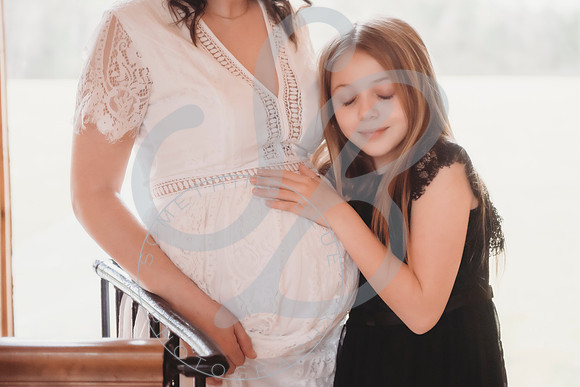 Amber Bowen - Maternity_020123_0087
