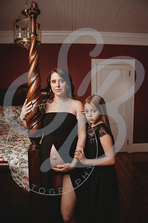 Amber Bowen - Maternity_020123_0173