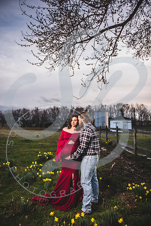 Kayla - Maternity_021923_0374