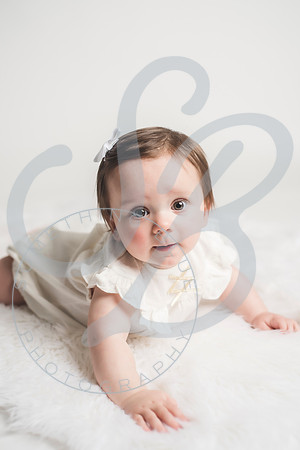 Lydia - 8 Month_020622_0038