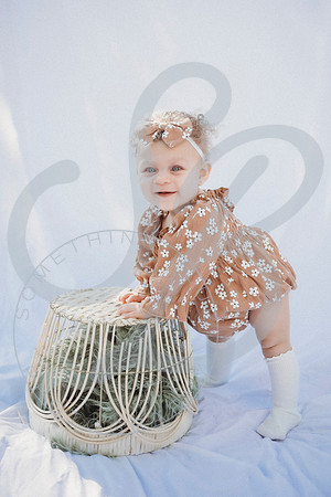Elianna - 8 Month_022823_0069