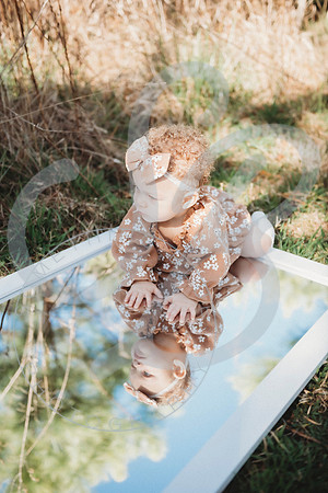 Elianna - 8 Month_022823_0149