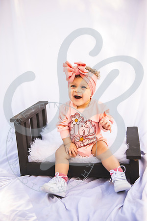 Elianna - 8 Month_022823_0276