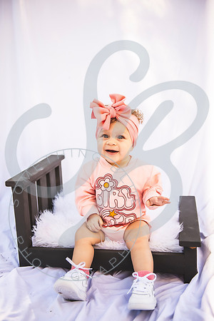 Elianna - 8 Month_022823_0285