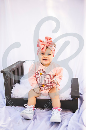 Elianna - 8 Month_022823_0293