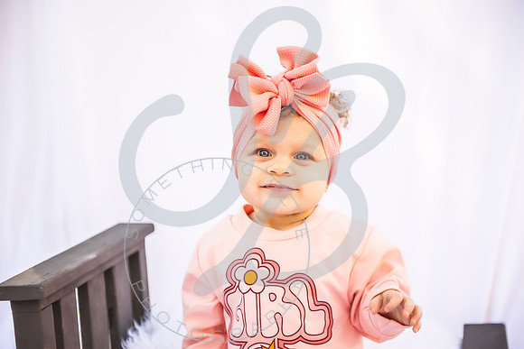 Elianna - 8 Month_022823_0301