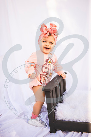 Elianna - 8 Month_022823_0309