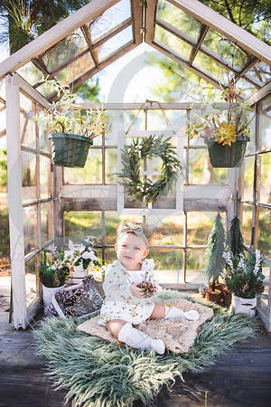 Elianna - 8 Month_022823_0357