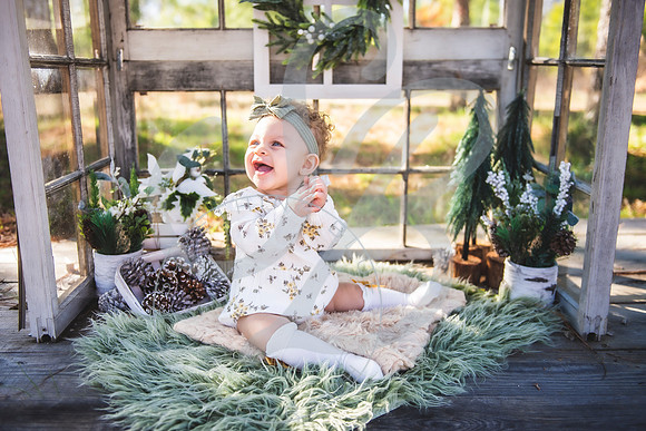 Elianna - 8 Month_022823_0374