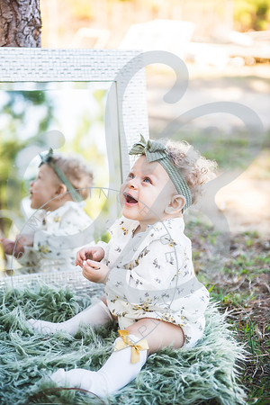 Elianna - 8 Month_022823_0592