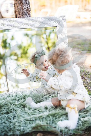 Elianna - 8 Month_022823_0584