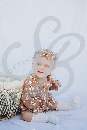 Elianna - 8 Month_022823_0026