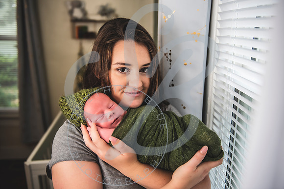 Alexander - Newborn_052522_0194