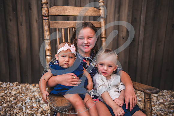 Pam Gillis Family Generational_081422_0099