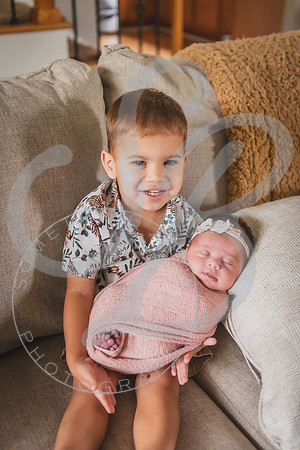 Mia - Newborn_052424_0156