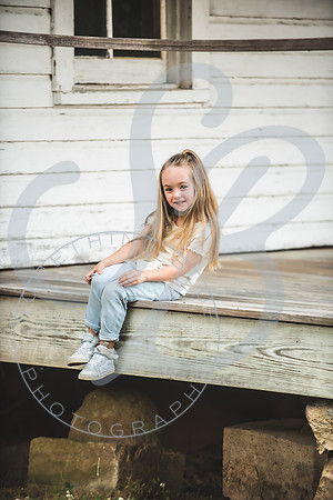 Reardon Fam - Spring 2023_061823_0195