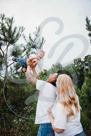 Elianna - 1 year_060423_0167