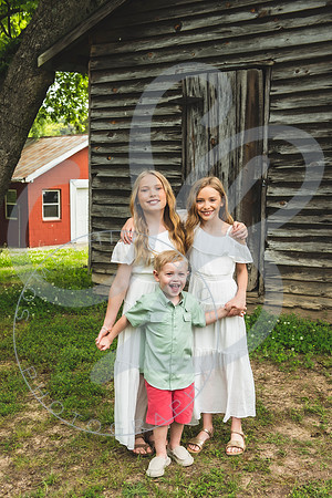 Norwood Extended Family_051323_0081