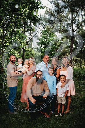 Wilkes Extended Family_052023_0164