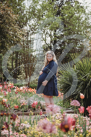 Kelsey - Maternity_041623_0270