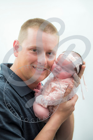 Sara - NB_033023_0435