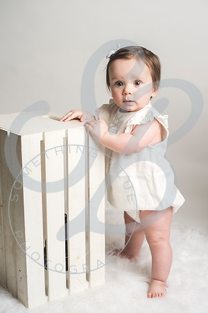 Lydia - 8 Month_020622_0039