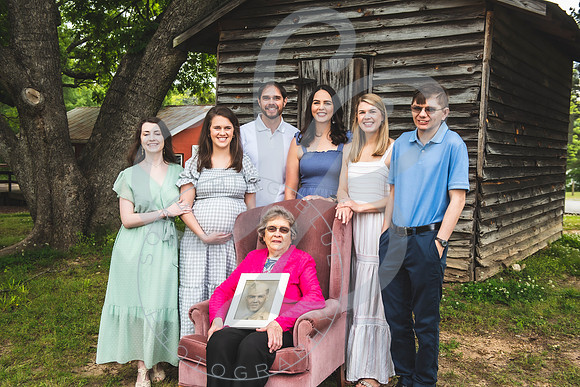 Norwood Extended Family_051323_0174