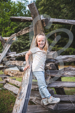 Reardon Fam - Spring 2023_061823_0391