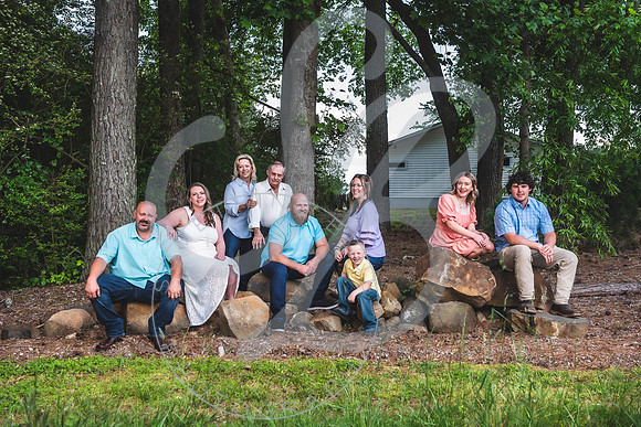 Cox Extended Family_050623_0009