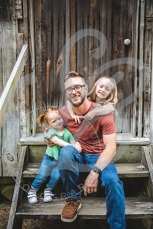 Reardon Fam - Spring 2023_061823_0159