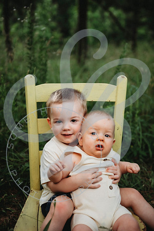 Wilkes Extended Family_052023_0323