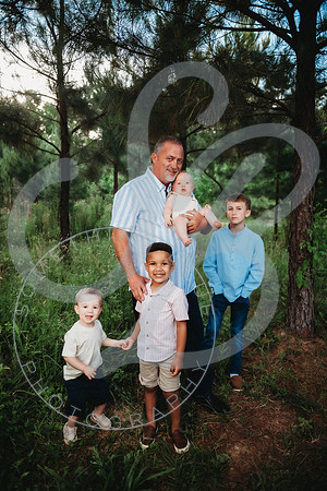 Wilkes Extended Family_052023_0367