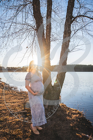 Vicki - Maternity_020922_0243