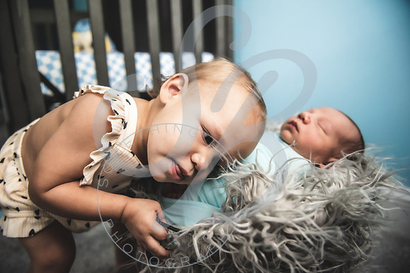 Theo - NB_061223_0245