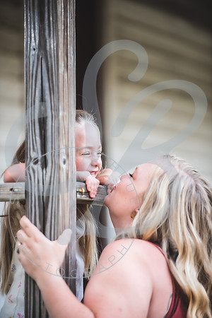 Reardon Fam - Spring 2023_061823_0206
