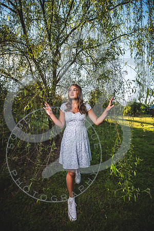 Lily - Senior_050523_0134