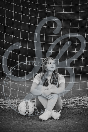 Lily - Senior_050523_0265