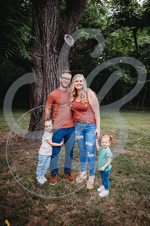 Reardon Fam - Spring 2023_061823_0107