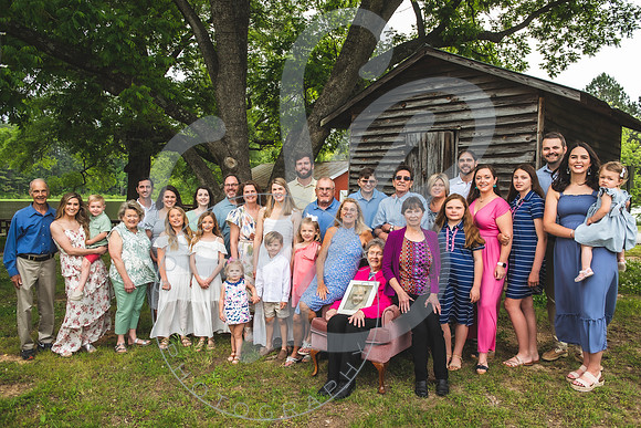 Norwood Extended Family_051323_0133