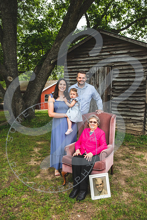 Norwood Extended Family_051323_0242