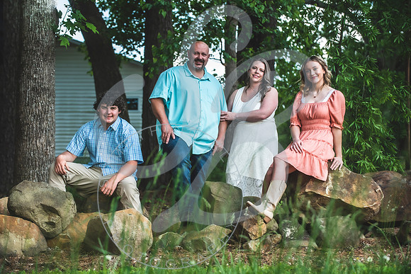 Cox Extended Family_050623_0095