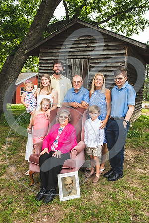 Norwood Extended Family_051323_0265