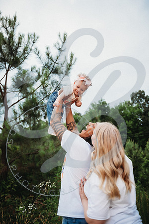 Elianna - 1 year_060423_0159