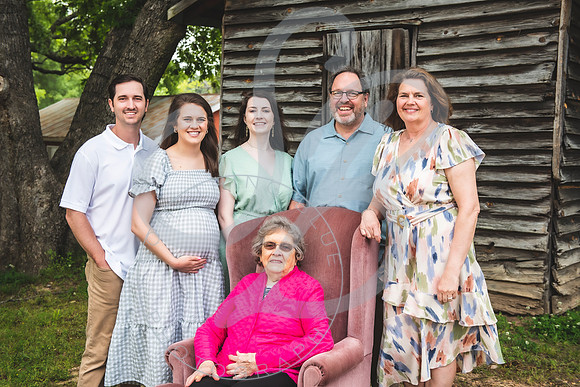 Norwood Extended Family_051323_0225