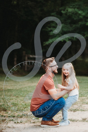 Reardon Fam - Spring 2023_061823_0345