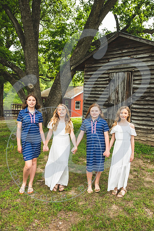 Norwood Extended Family_051323_0085