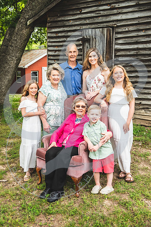 Norwood Extended Family_051323_0028