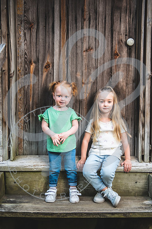 Reardon Fam - Spring 2023_061823_0123