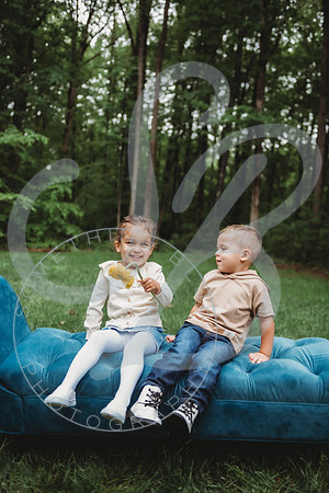 Flowers - Adoption Families_042823_0356