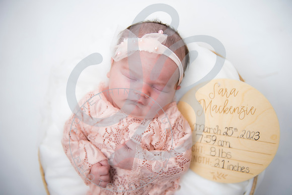Sara - NB_033023_0460